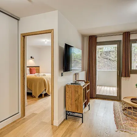 White Pearl A03 - Alpes Travel - - Sleeps 2-4