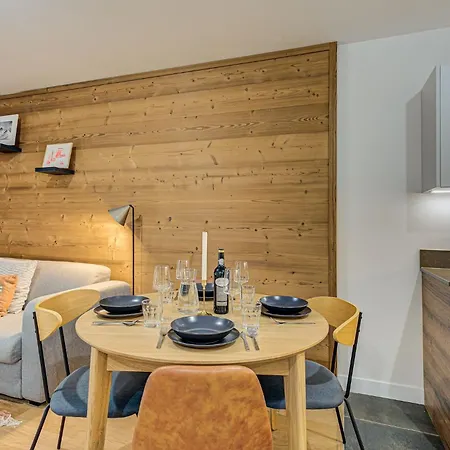 White Pearl A03 - Alpes Travel - - Sleeps 2-4