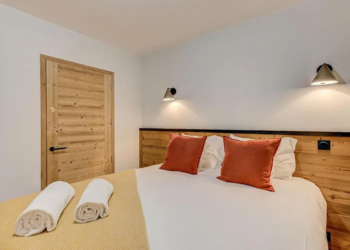 White Pearl A03 - Alpes Travel - - Sleeps 2-4 Chamonix