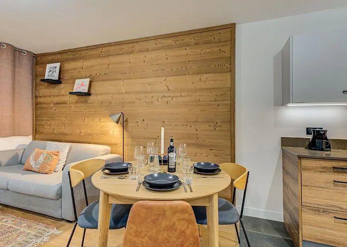 White Pearl A03 - Alpes Travel - - Sleeps 2-4