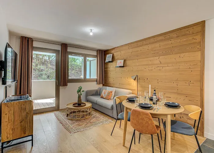 White Pearl A03 - Alpes Travel - - Sleeps 2-4